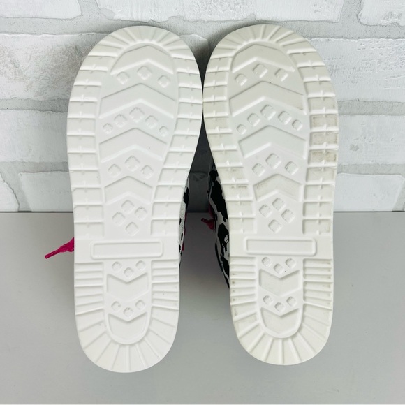 Very G Girl’s Gypsy Jazz White & Black Slinky Sneakers Cow Print Sizes‎ 3 & 4 - Picture 8 of 10